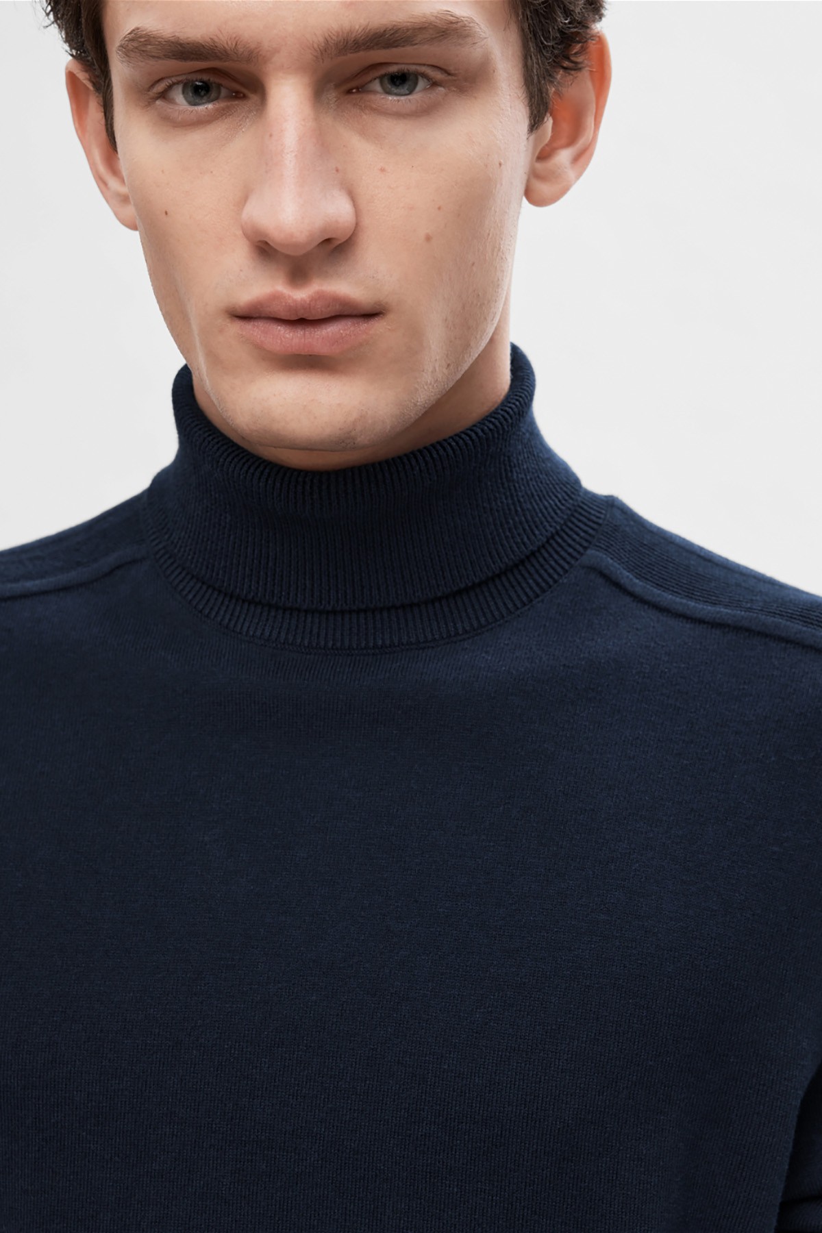 Jersey selected cuello alto navy