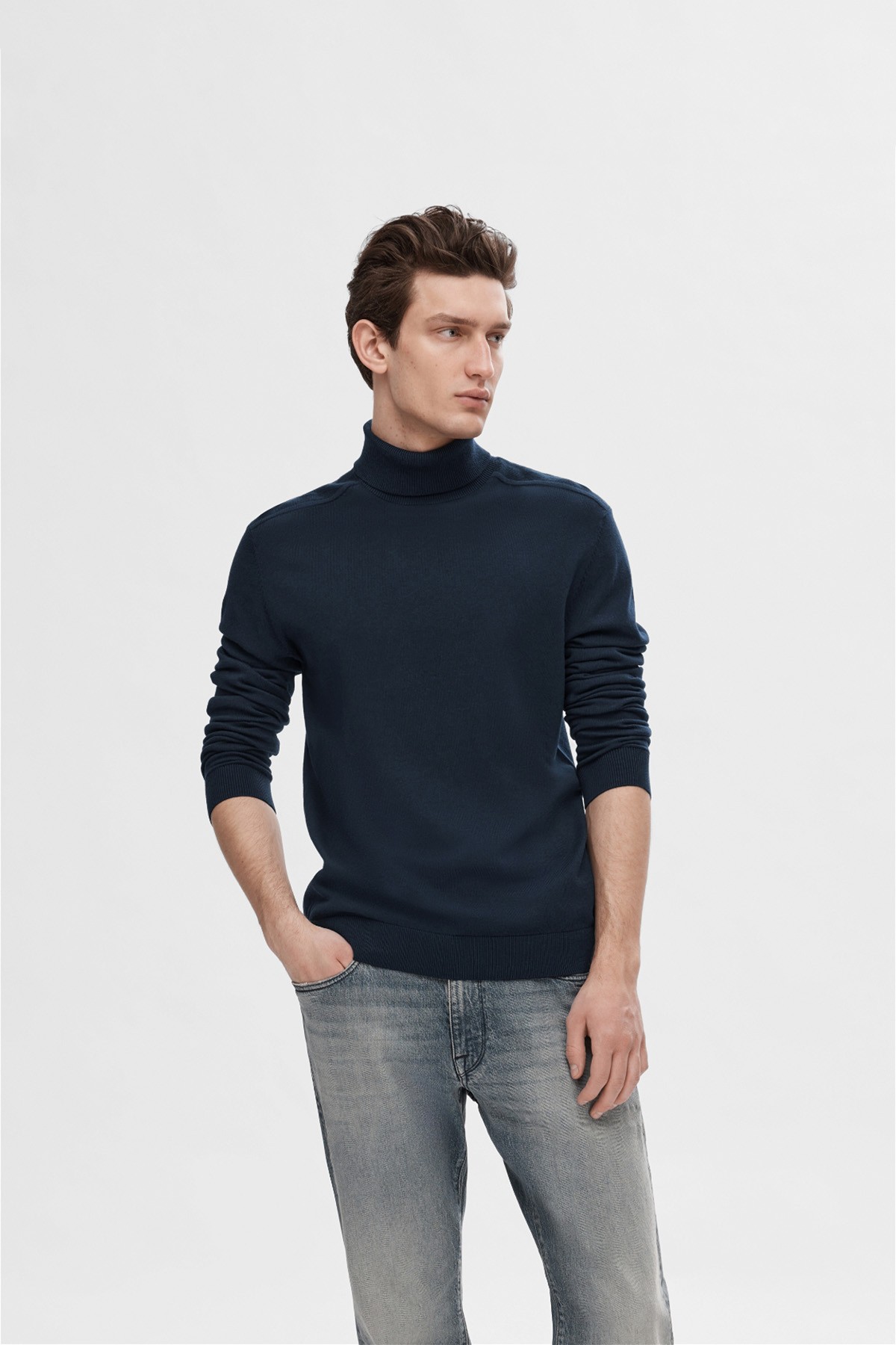 Jersey selected cuello alto navy