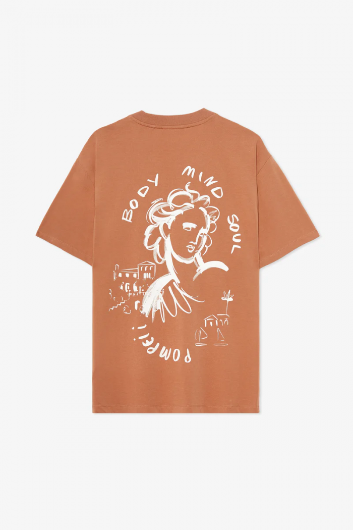 camiseta granate pompeii con dibujo griego